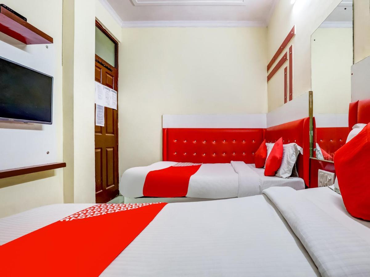 Oyo 75948 Hotel Tushar Continental New Delhi Eksteriør billede